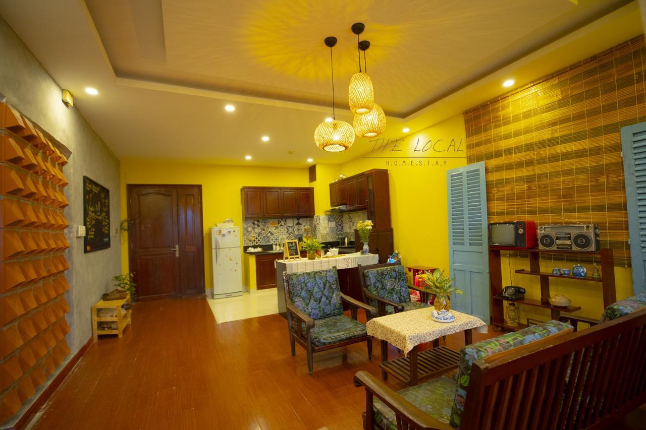 The Local Homestay Ho Chi Minh-stad Buitenkant foto