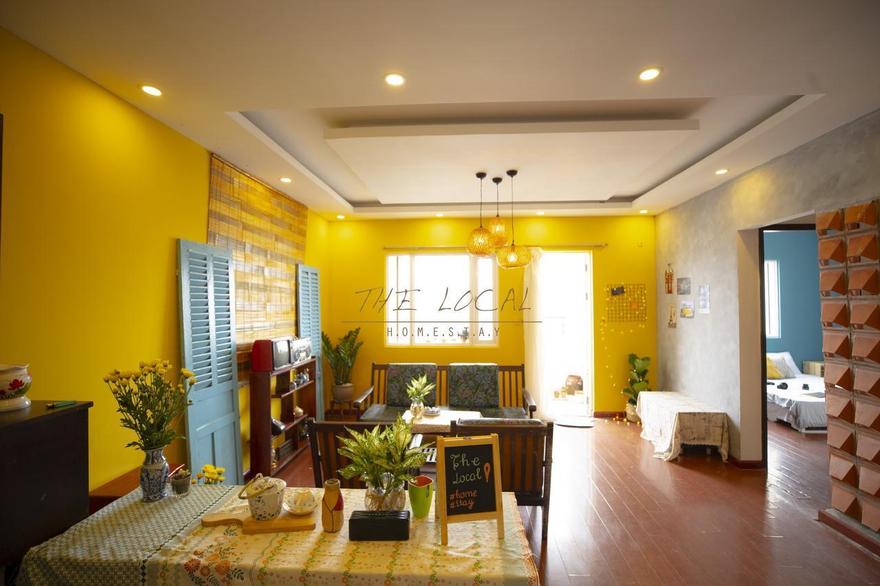 The Local Homestay Ho Chi Minh-stad Buitenkant foto