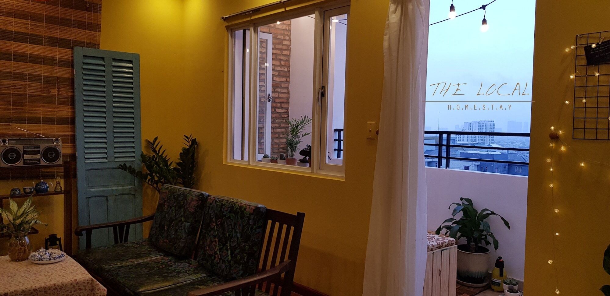 The Local Homestay Ho Chi Minh-stad Buitenkant foto